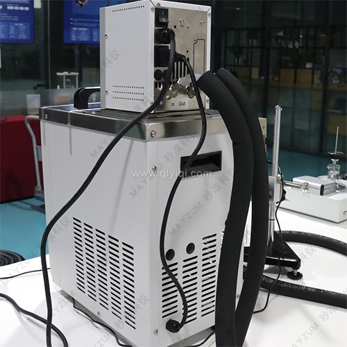 煙油恒溫裝置高溫恒溫槽低溫水浴槽恒溫油槽恒溫試驗設(shè)備,煙油恒溫裝置，高溫恒溫槽，低溫水浴槽，恒溫油槽，恒溫試驗設(shè)備